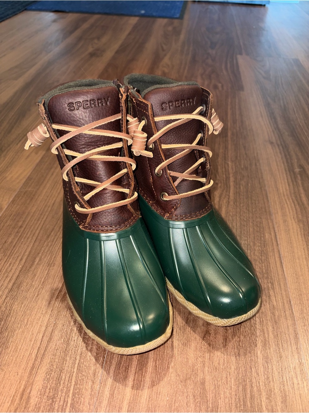 NWOT- Sperry saltwater duckboots